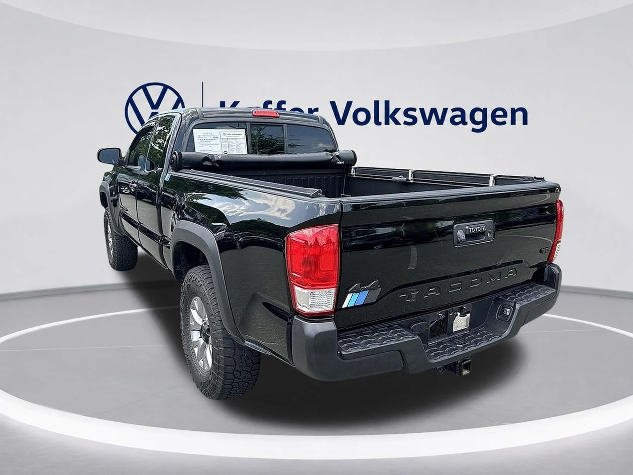Used 2017 Black Toyota SR5 image 3