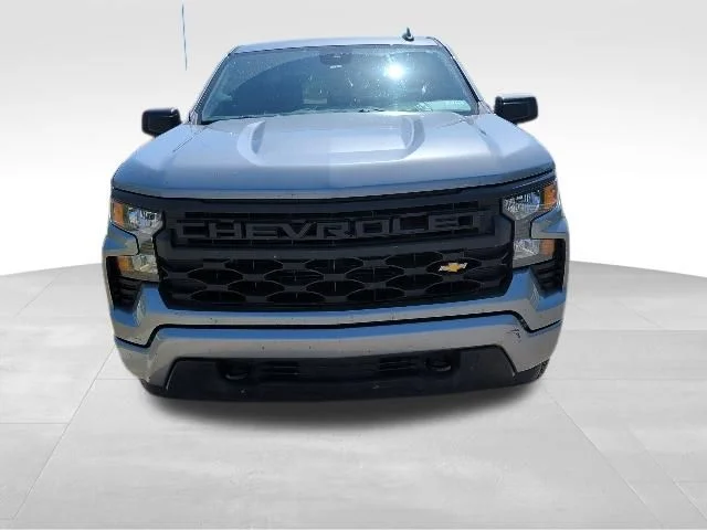 Used 2023 Gray Chevrolet Custom image 8