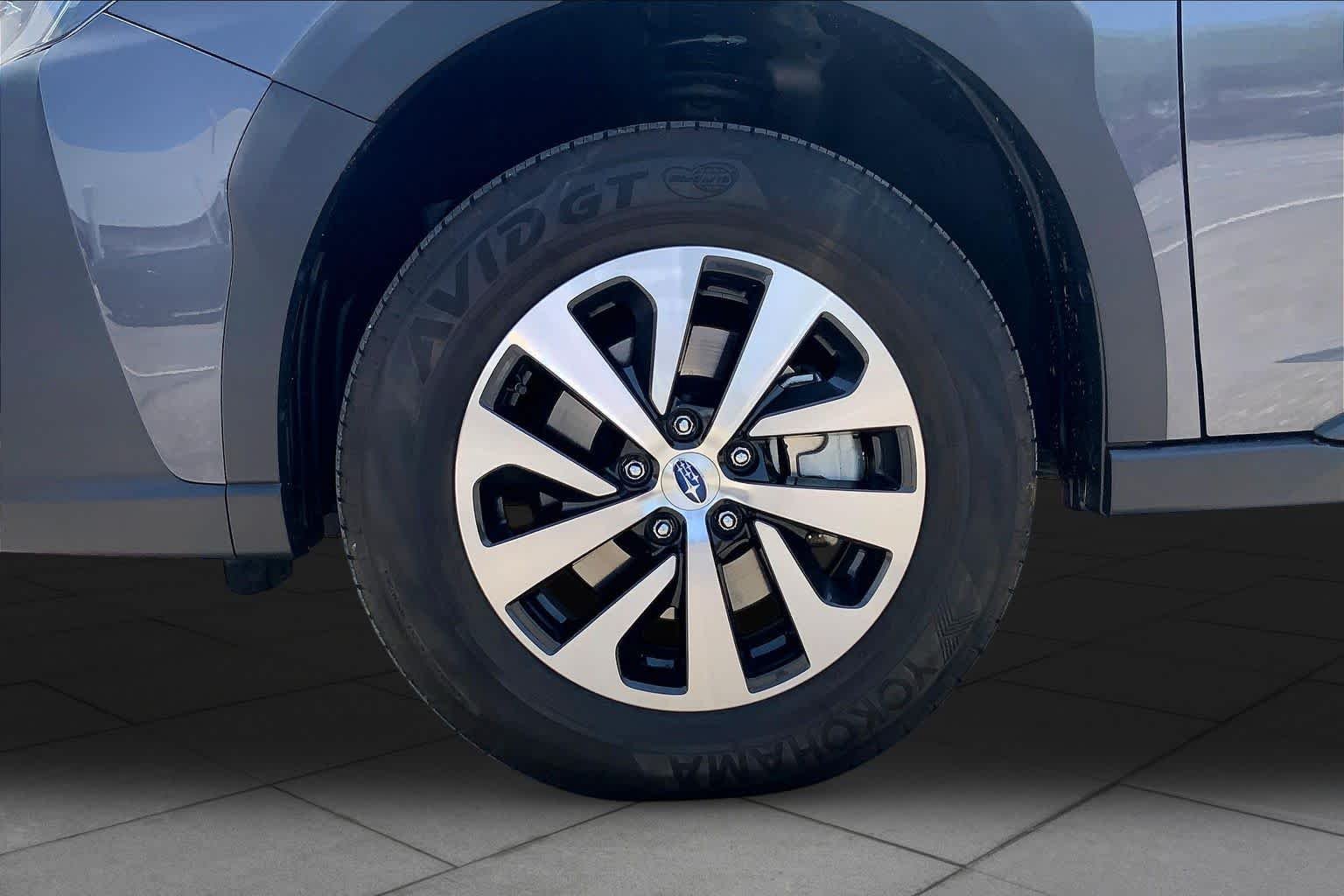 Used 2025 Magnetite Gray Metallic Subaru Premium image 10