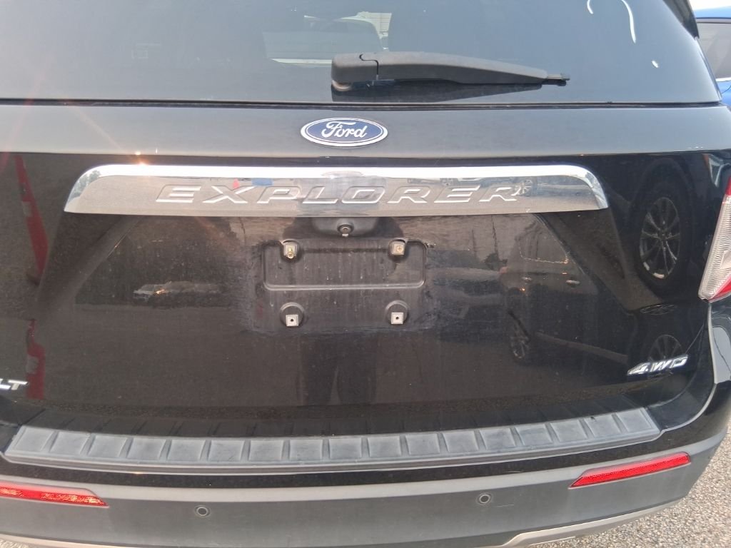 Used 2022 Black Ford XLT image 14