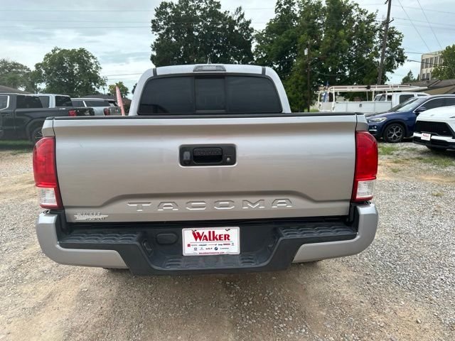 Used 2017 Silver Toyota SR image 12