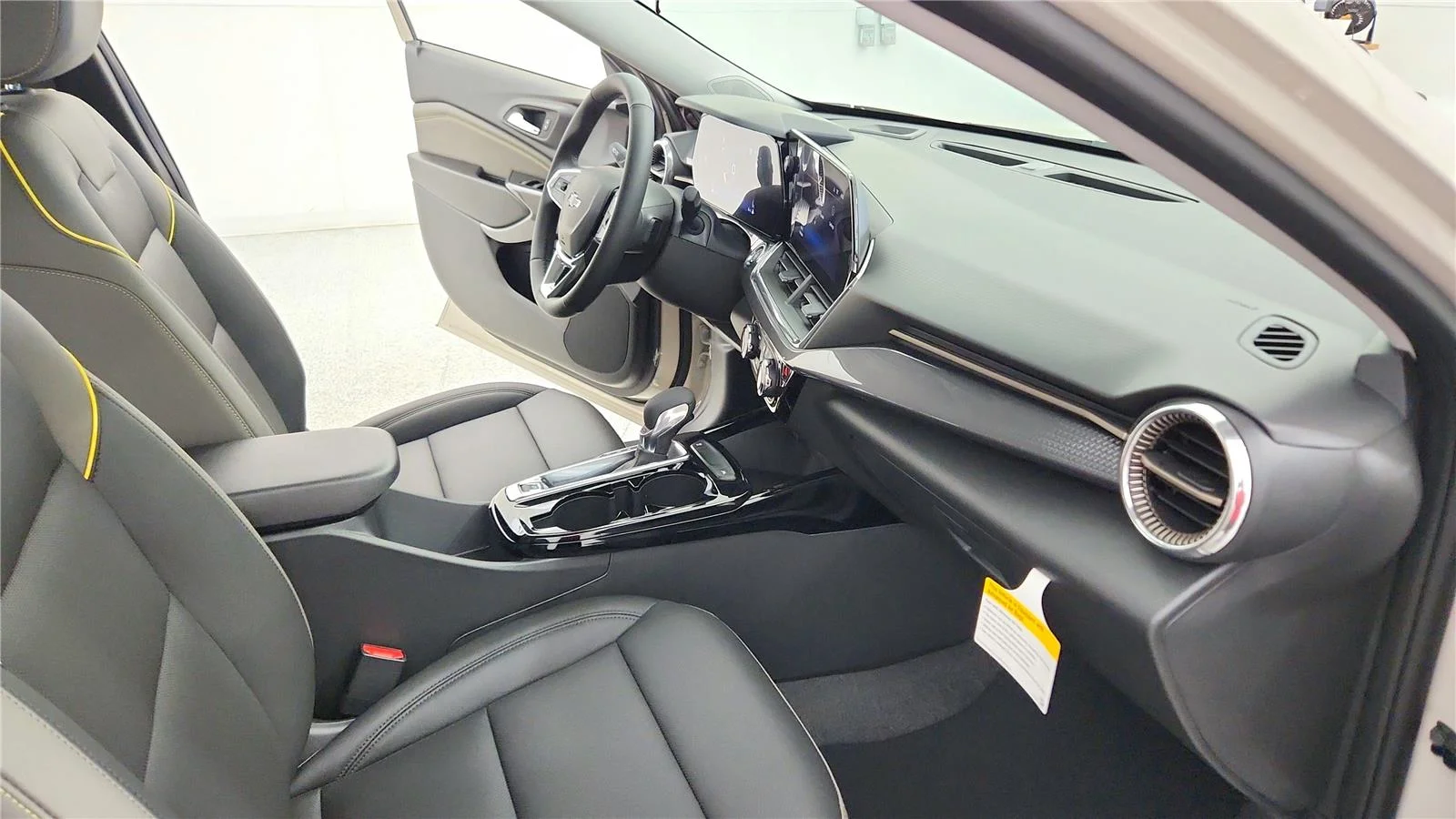New 2026 White Sands Chevrolet ACTIV image 35