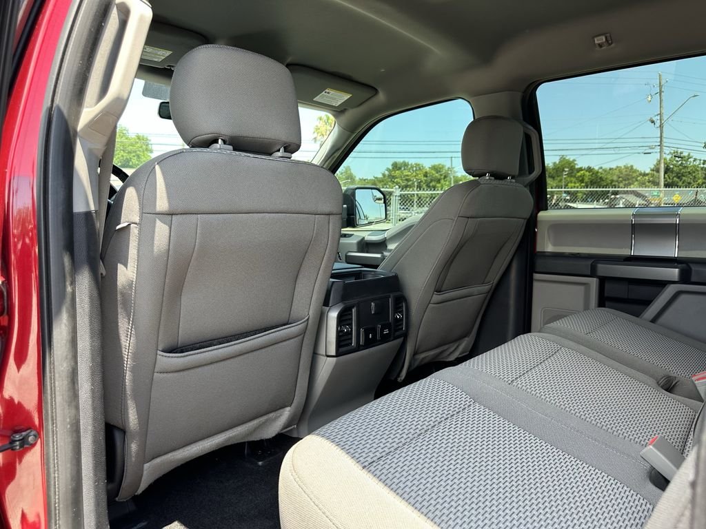 Used 2018 Red Ford XLT image 19