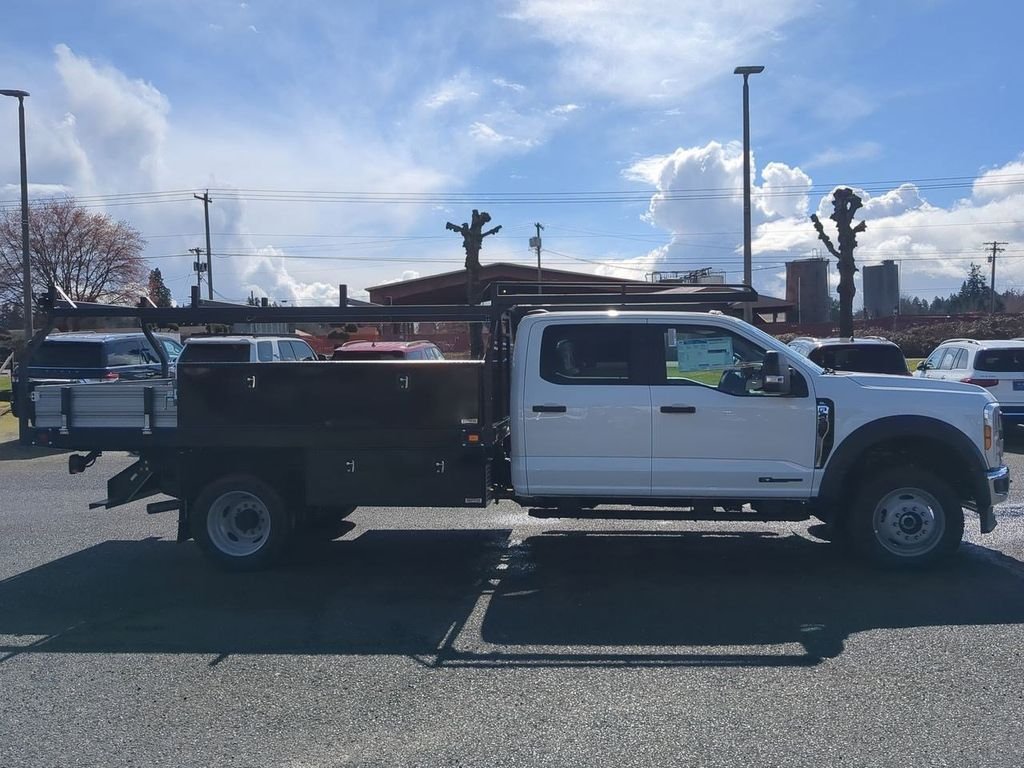 2024 Ford F-450 Super Duty Chassis Cab XL - Photo 36