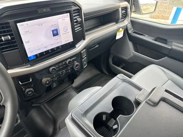 New 2026 Oxford White Ford XL image 27