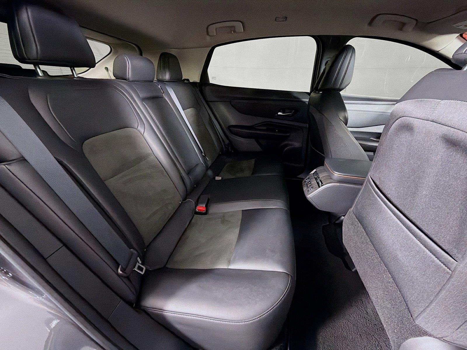 Used 2023 Gun Metallic Nissan ENGAGE image 30