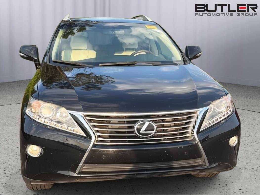 Used 2013 Obsidian Lexus  image 4