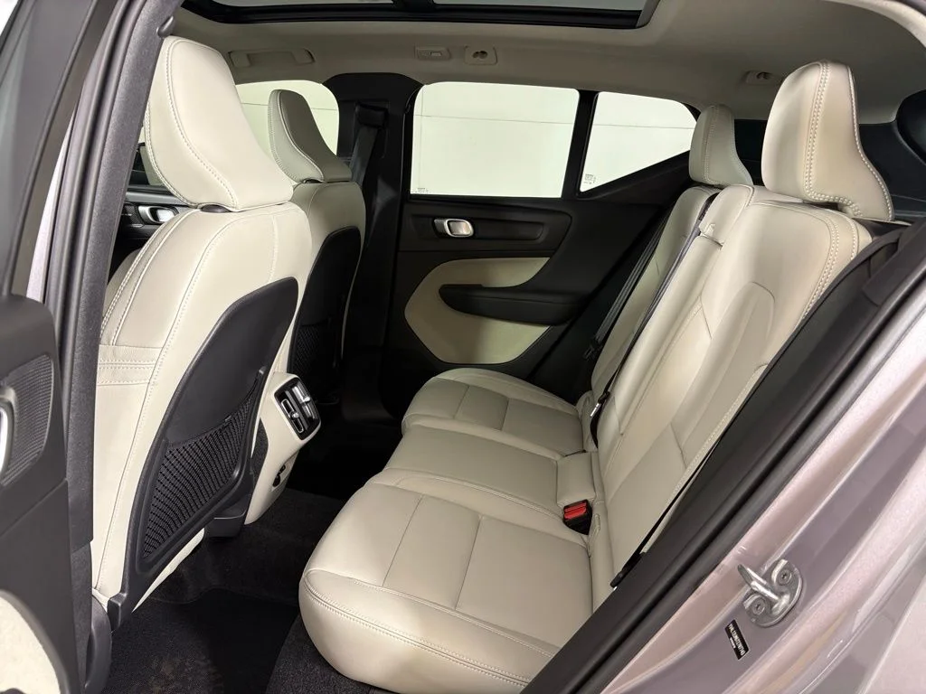 New 2026 Aurora Blue Volvo Ultra image 38