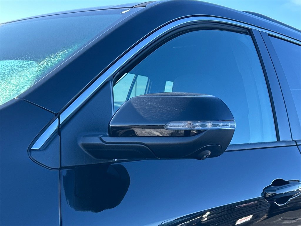 2026 GMC ACADIA - Image 11