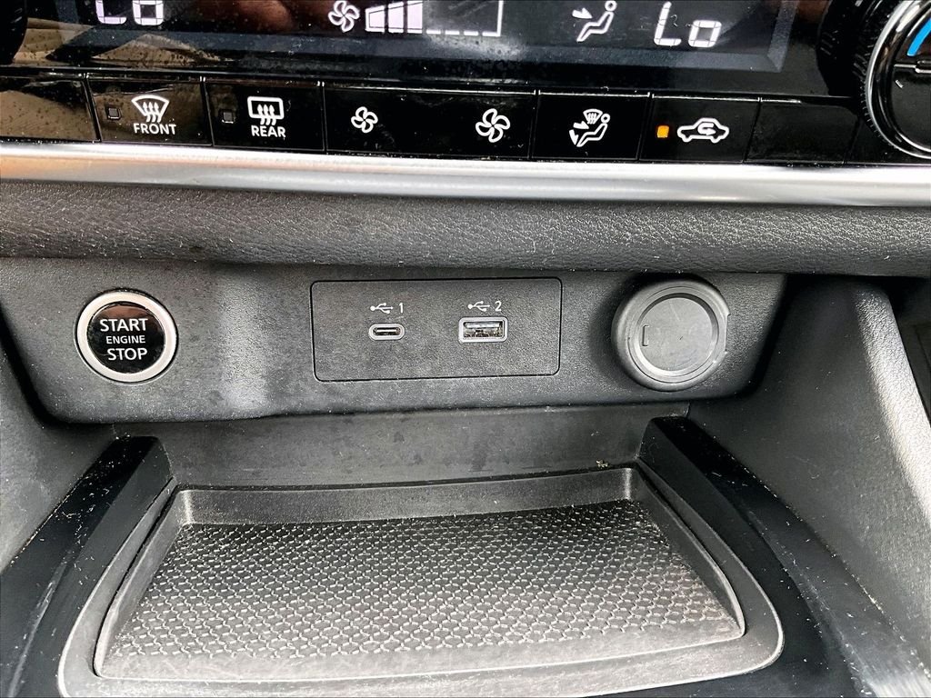 Used 2023 Gray Nissan SV image 25
