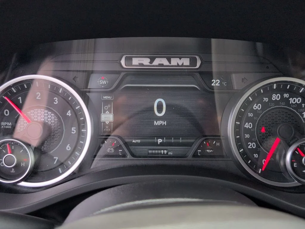 New 2026 Bright White Clear-Coat Exterior Paint RAM Laramie image 22