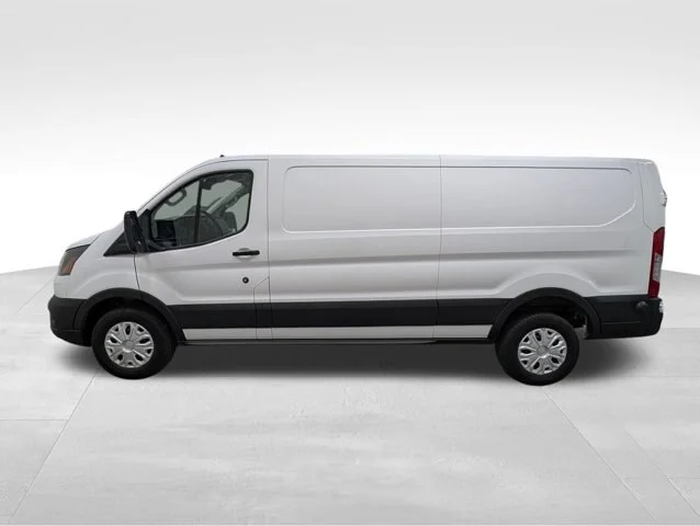 New 2025 Oxford White Ford Cargo Van image 24