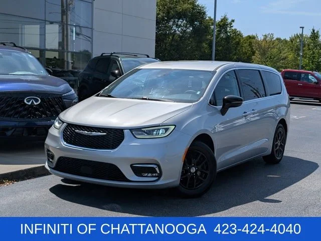 2024 Chrysler Pacifica