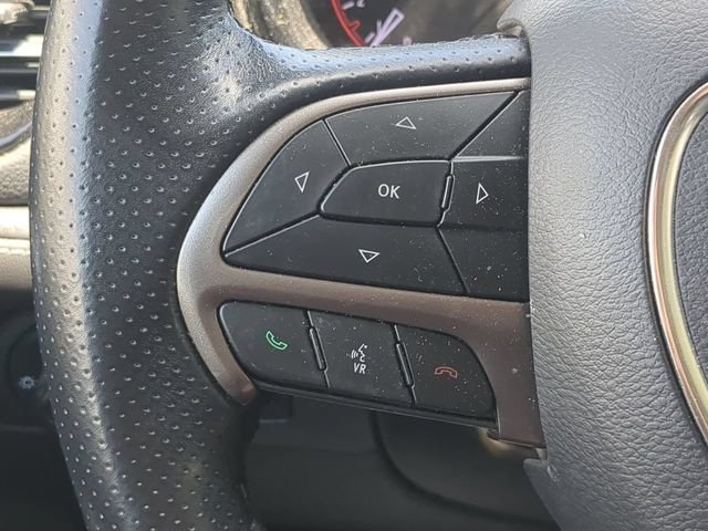 Used 2021  Dodge SXT Plus image 28