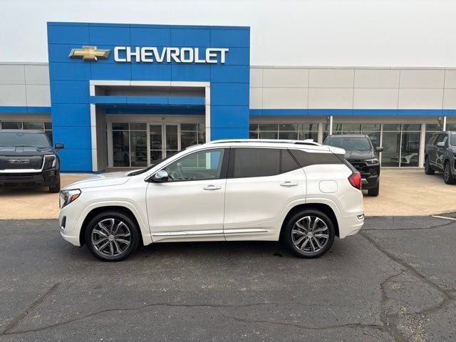 Used 2020 White GMC Denali image 3