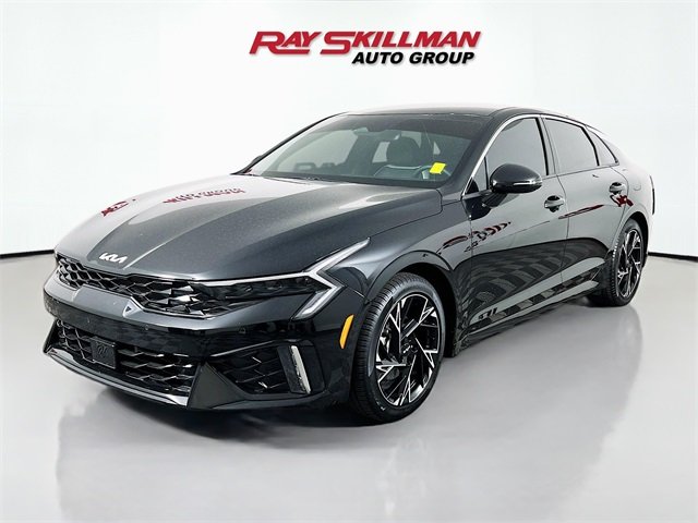 2025 Kia K5 GT-Line photo 3