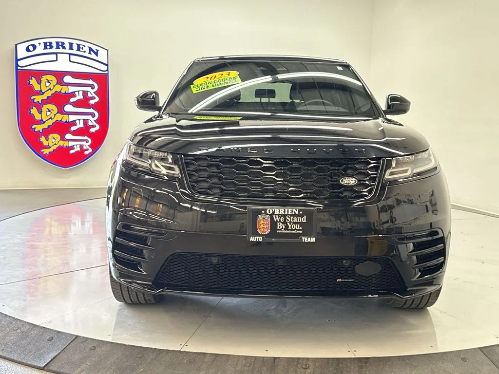 Used 2023 Santorini Black Metallic Land Rover R-Dynamic S image 10