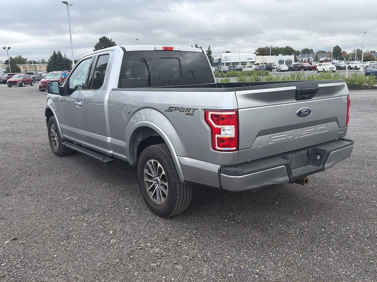 Used 2020 Iconic Silver Ford XLT image 5