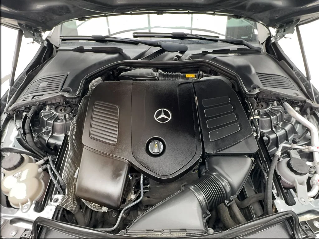 Used 2023 Gray Mercedes-Benz C 300 image 18