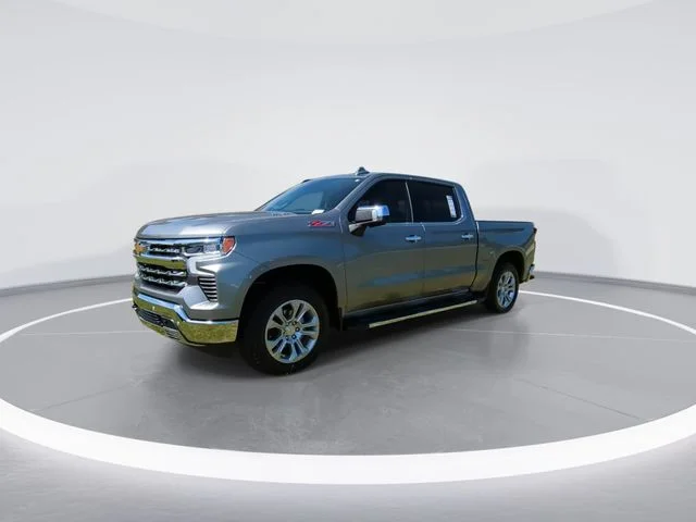 Used 2025 Gray Chevrolet LTZ image 4