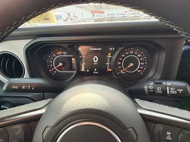 New 2027 White/off-white Jeep Sport S image 15