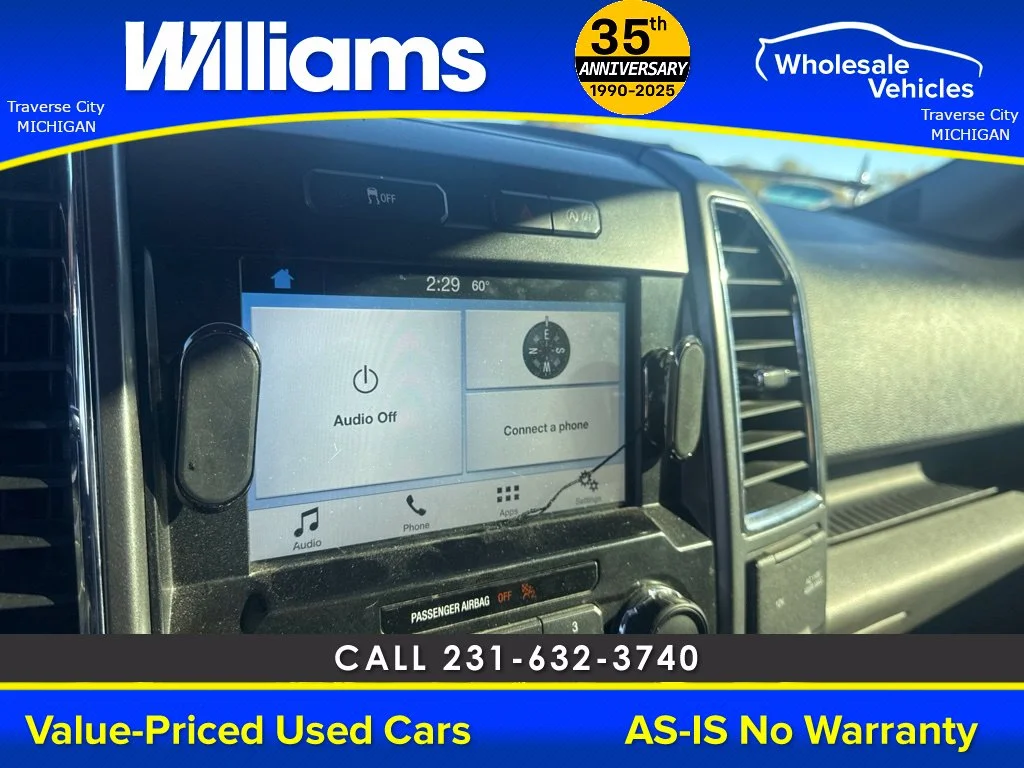 Used 2016 Ingot Silver Ford XLT image 28
