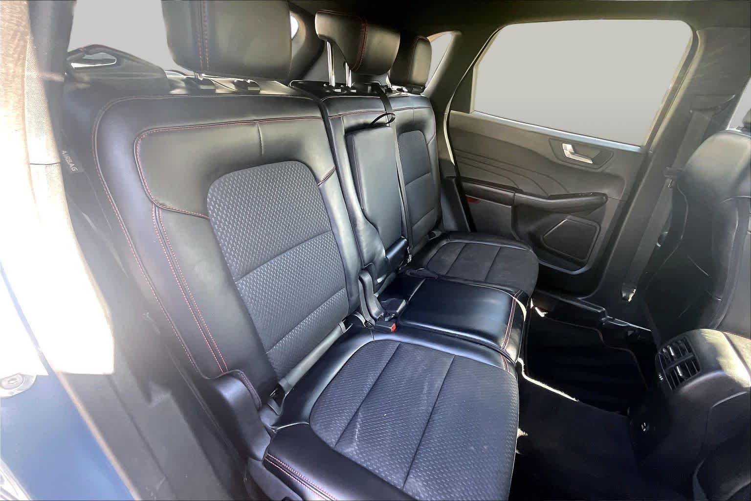 Used 2023 Vapor Blue Ford ST-Line image 19