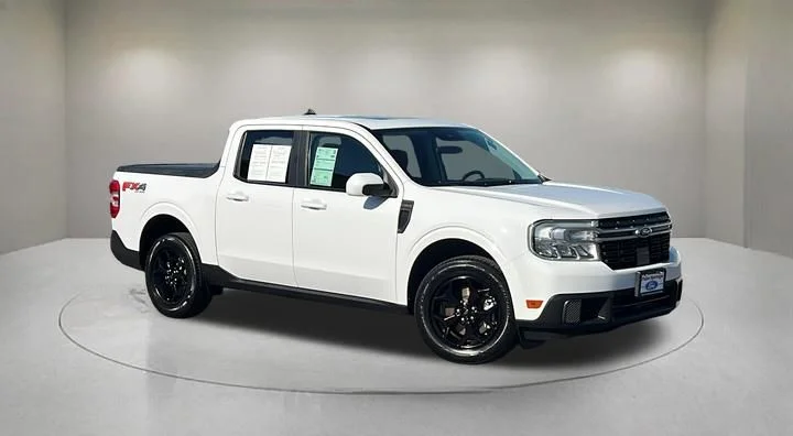 2022 Ford Maverick Lariat AWD's photo