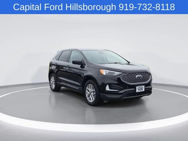 Used 2024 Black Ford SEL image 2