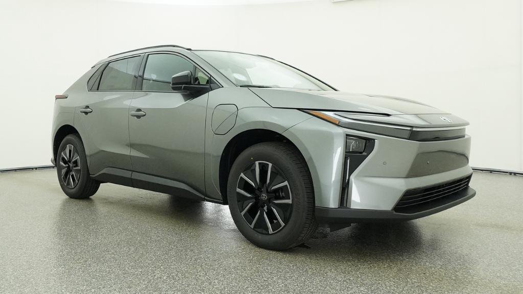 New 2026 Heavy Metal Toyota XLE image 2