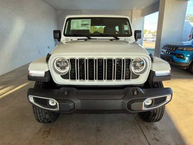 New 2027 Bright White Clear-Coat Paint Jeep Sahara image 11