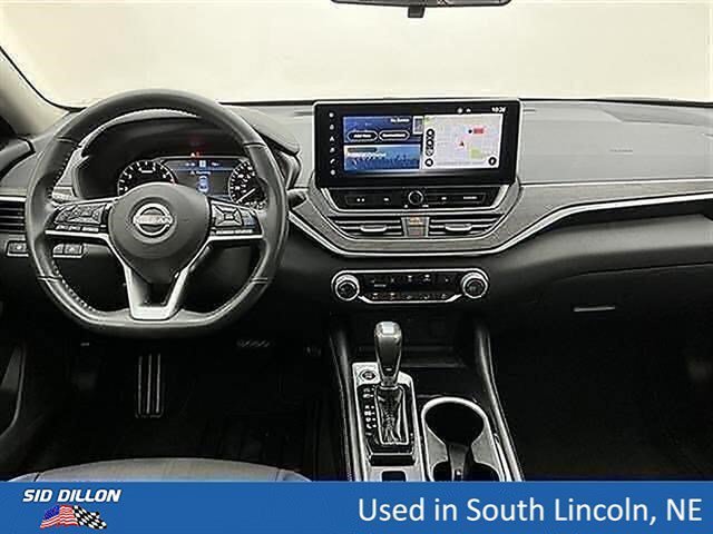 Used 2024 Brilliant Silver Metallic Nissan 2.5 SV image 19