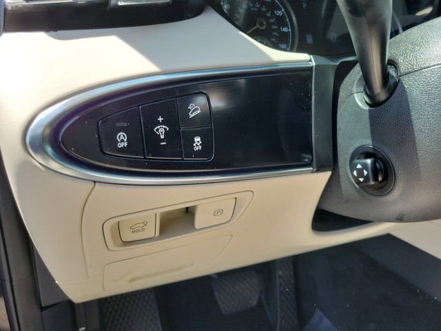 2024 GENESIS GV70 Standard - Photo 18