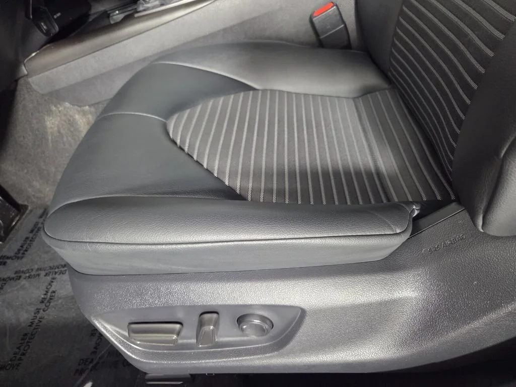 Used 2024 Ice Toyota SE image 11
