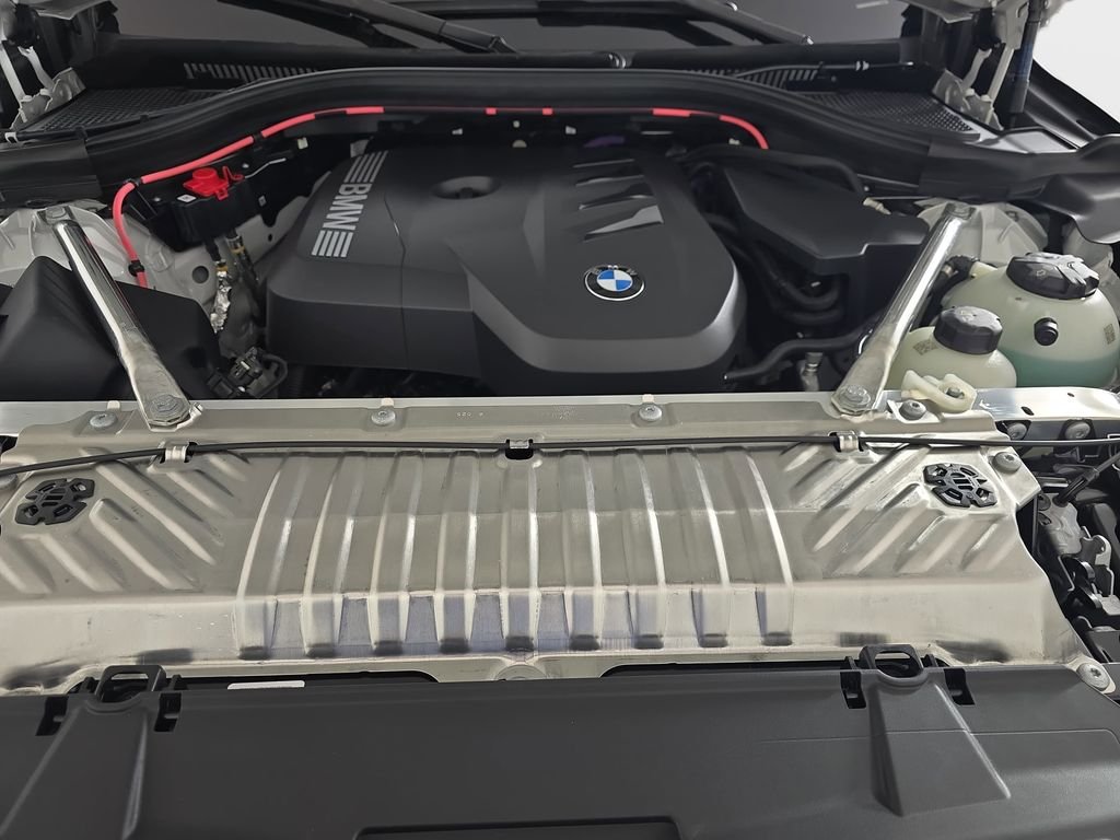 New 2026 Mineral White Metallic BMW 30 xDrive image 31