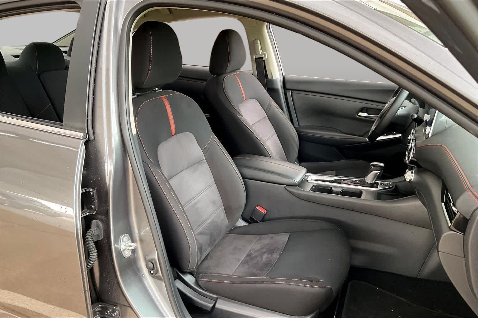 Used 2025 Gun Metallic Nissan SR image 7