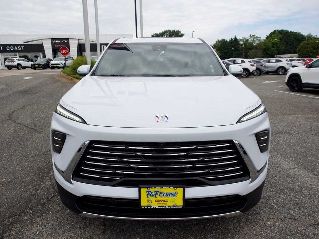 New 2027 Iridescent White Tricoat Buick Preferred image 2