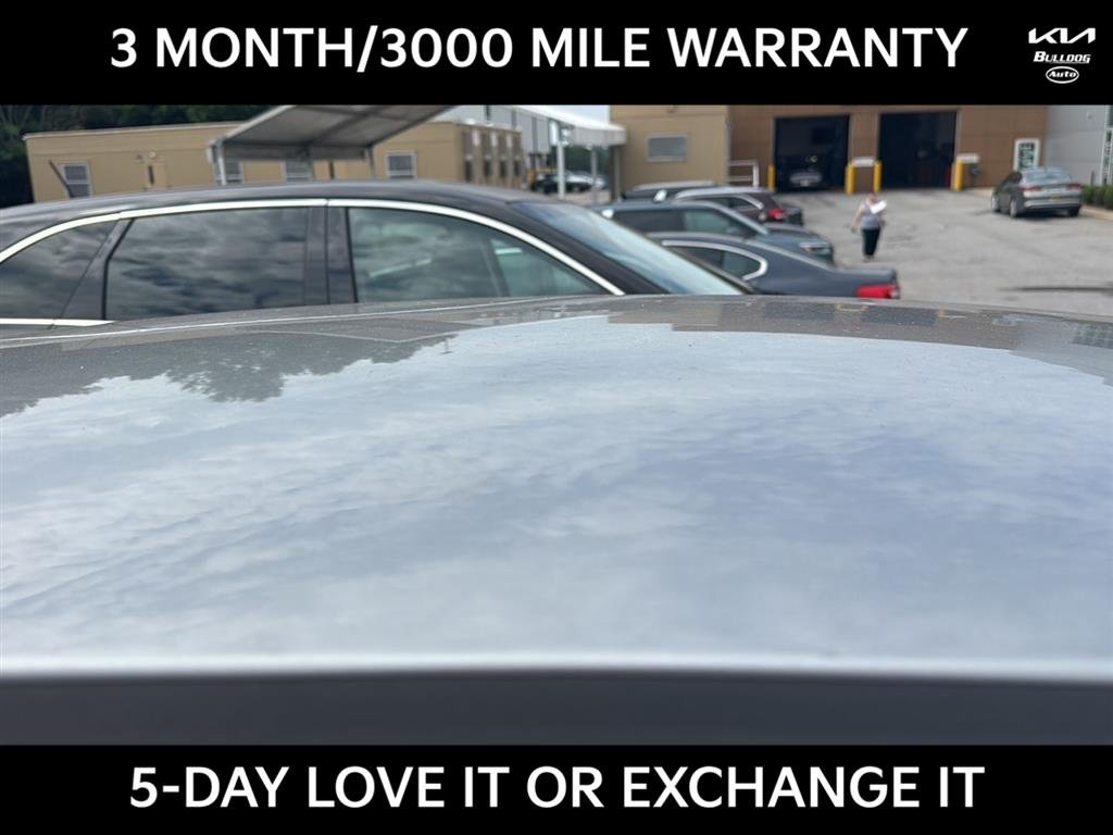 Used 2022 Shimmering Silver Pearl Hyundai SEL image 5