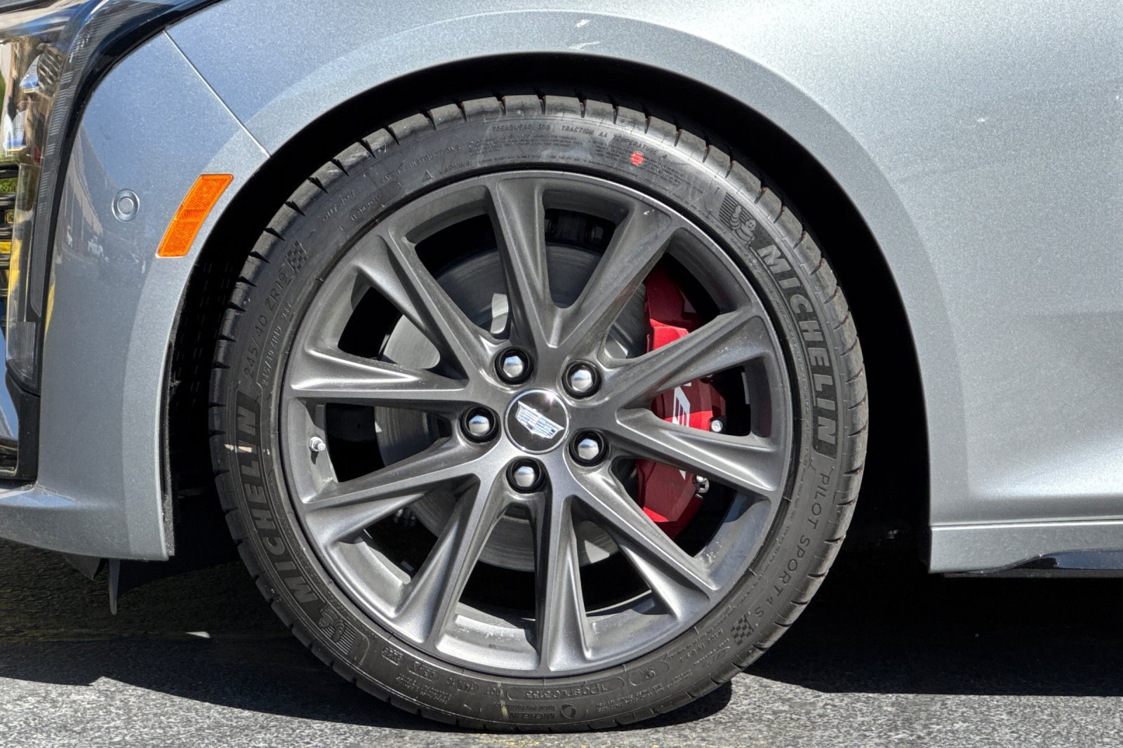2026 Cadillac CT5 V-Series - Photo 25