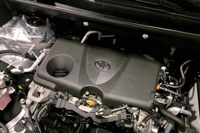 Certified Used 2023 SILVER SKY METALLIC Toyota  image 33