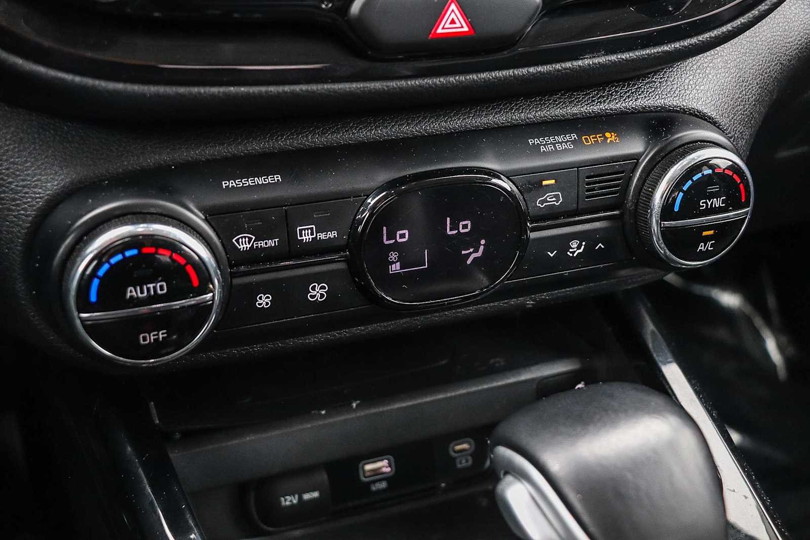 Used 2023 Snow White Pearl Kia GT-Line image 23