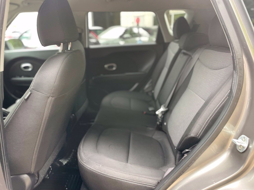 Used 2019 Titanium Gray Kia Plus image 17
