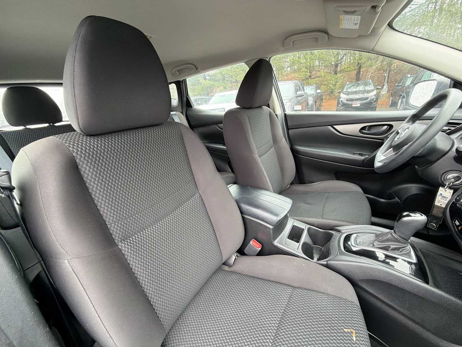 Used 2020 Magnetic Black Pearl Nissan S image 17