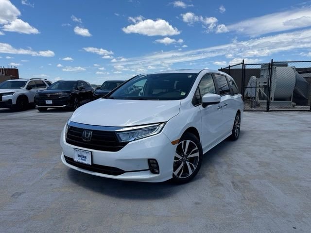 Used 2024 Gray Honda Touring image 1