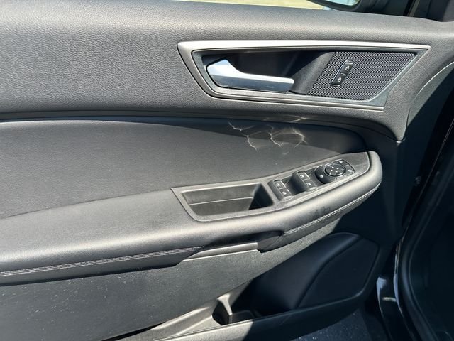 Used 2024 Agate Black Metallic Ford SEL image 19
