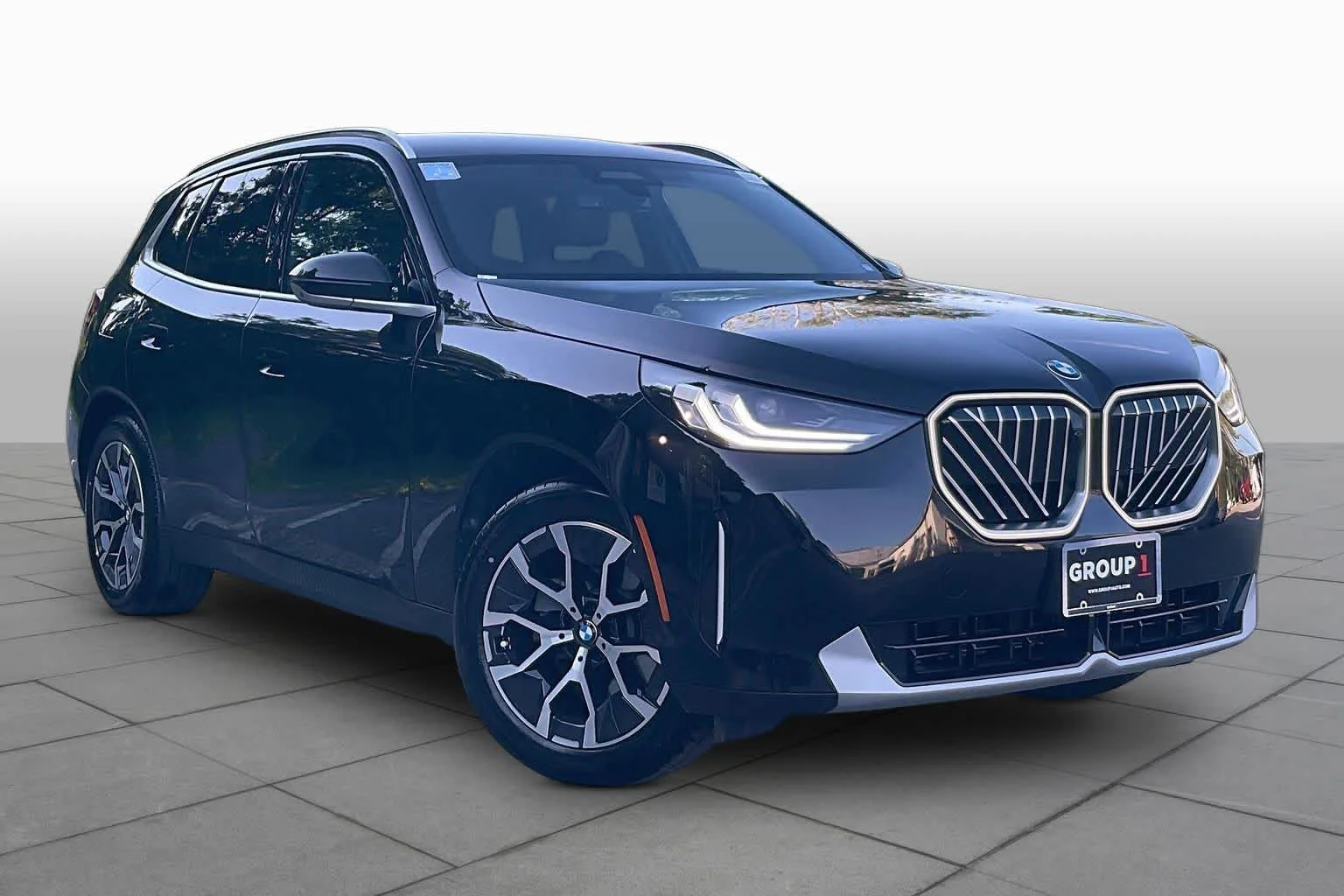 New 2026 Black Sapphire Metallic BMW 30 xDrive image 2