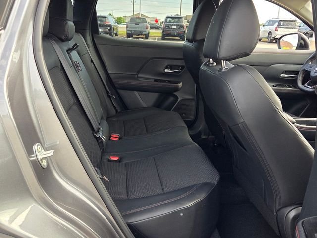 Used 2025 Gray Nissan SR image 16