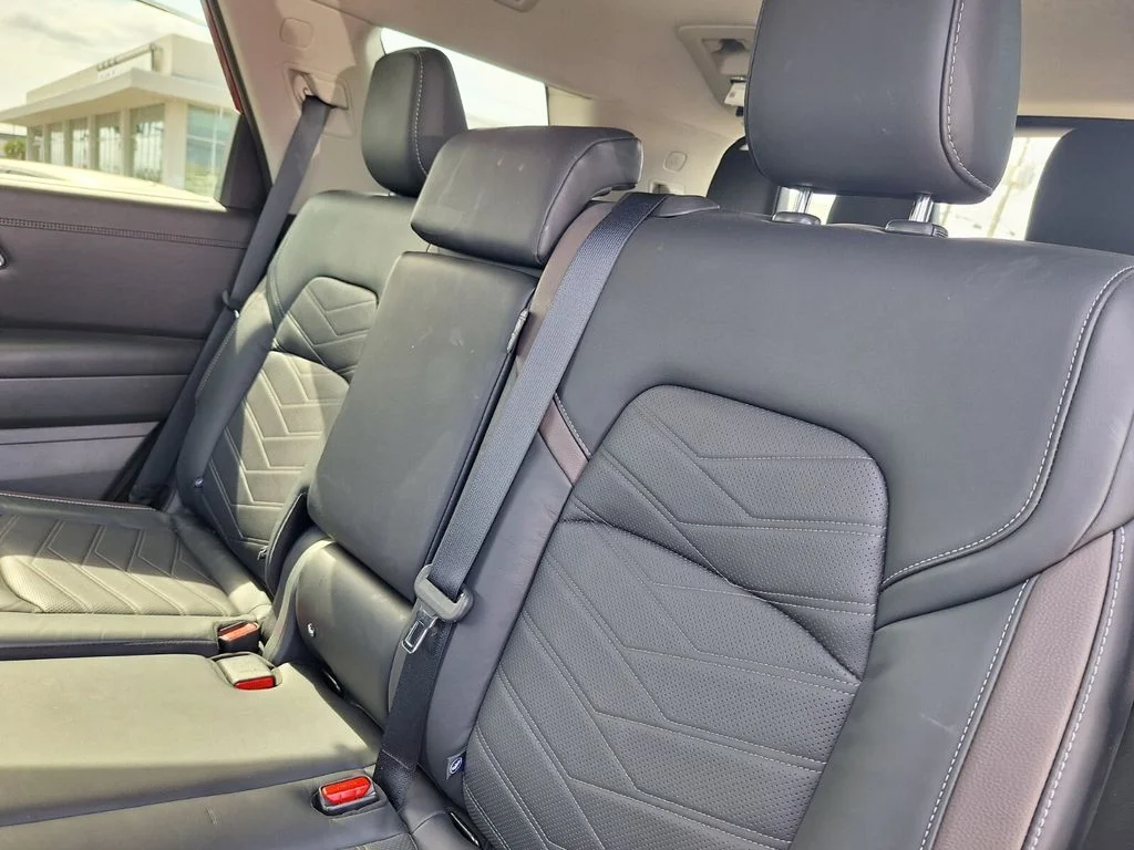 Used 2023 Red Nissan Platinum image 24