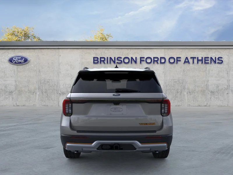 New 2026 Carbonized Gray Metallic Ford Tremor® image 28