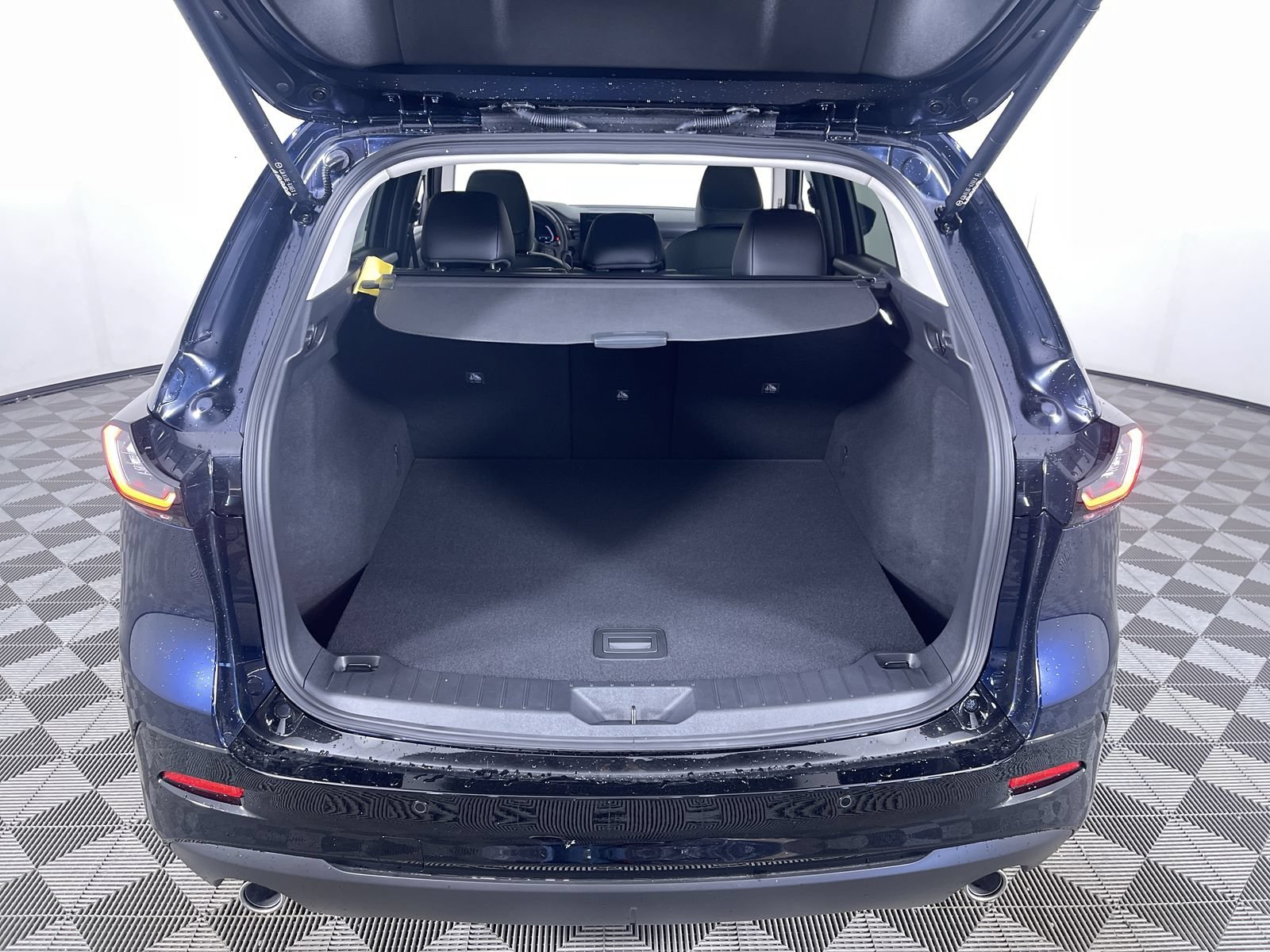 New 2026 Navy Blue Mica Mazda 2.5 S Premium image 23